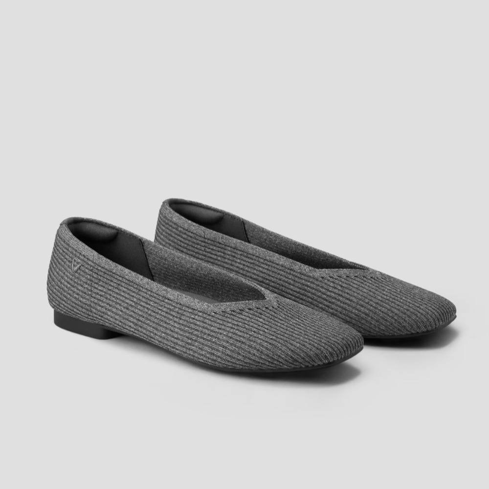VIVAIA Grey Square Toe Margot 2.0 Flats Size 8